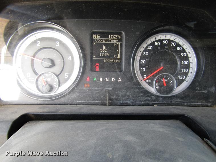 image for item DD4408 2014 Dodge Ram 5500 Crew Cab flatbed truck