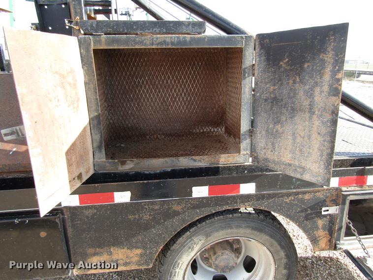 image for item DD4408 2014 Dodge Ram 5500 Crew Cab flatbed truck