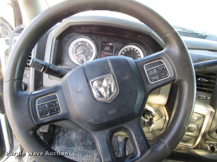 image for item DD4410 2014 Dodge Ram 5500 Crew Cab flatbed truck