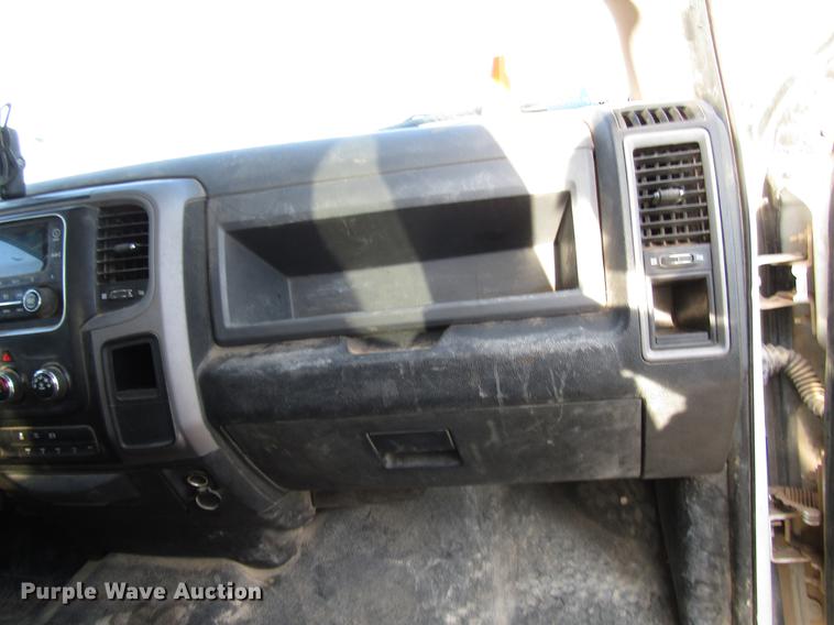 image for item DD4410 2014 Dodge Ram 5500 Crew Cab flatbed truck