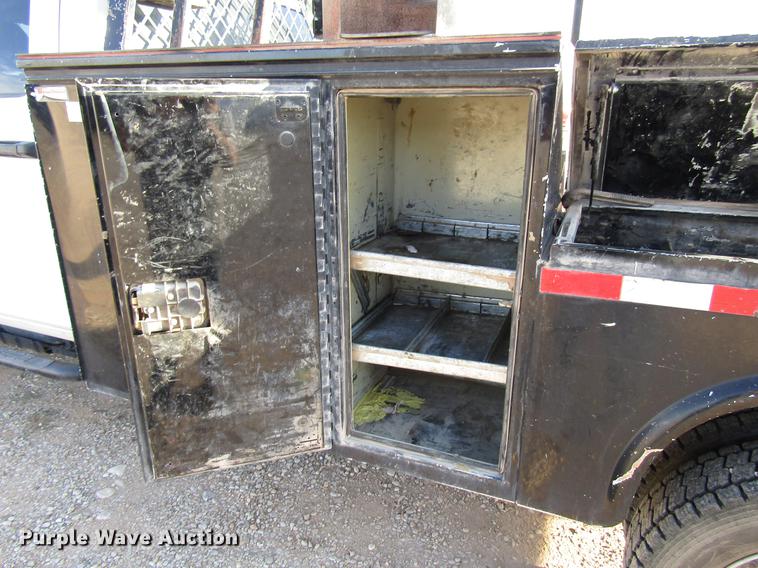 image for item DD4410 2014 Dodge Ram 5500 Crew Cab flatbed truck