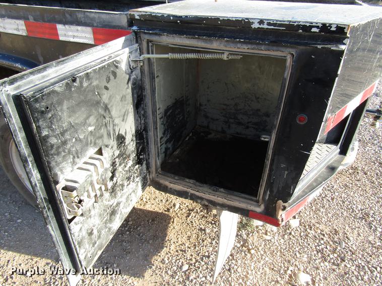 image for item DD4410 2014 Dodge Ram 5500 Crew Cab flatbed truck