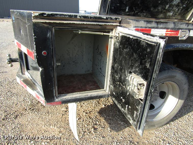 image for item DD4410 2014 Dodge Ram 5500 Crew Cab flatbed truck
