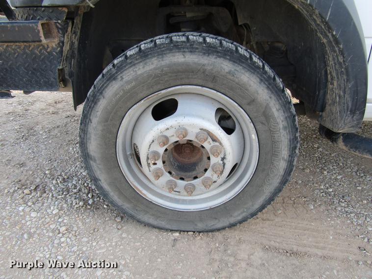 image for item DD4410 2014 Dodge Ram 5500 Crew Cab flatbed truck