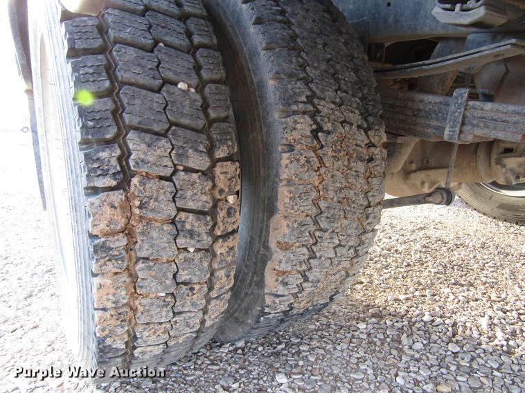 image for item DD4410 2014 Dodge Ram 5500 Crew Cab flatbed truck