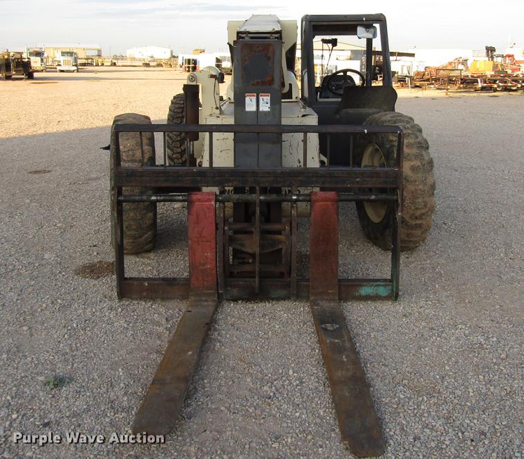 image for item DD4411 Ingersoll Rand VR843 telehandler