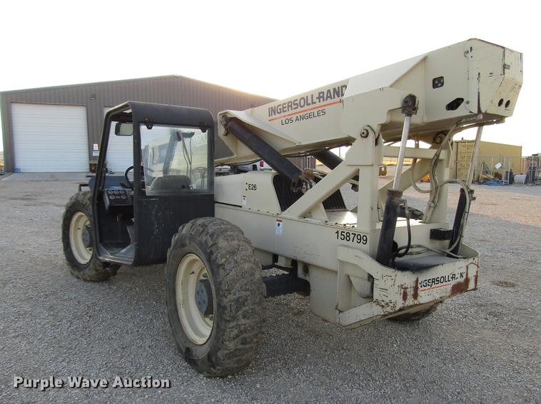 image for item DD4411 Ingersoll Rand VR843 telehandler
