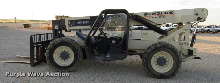 image for item DD4411 Ingersoll Rand VR843 telehandler
