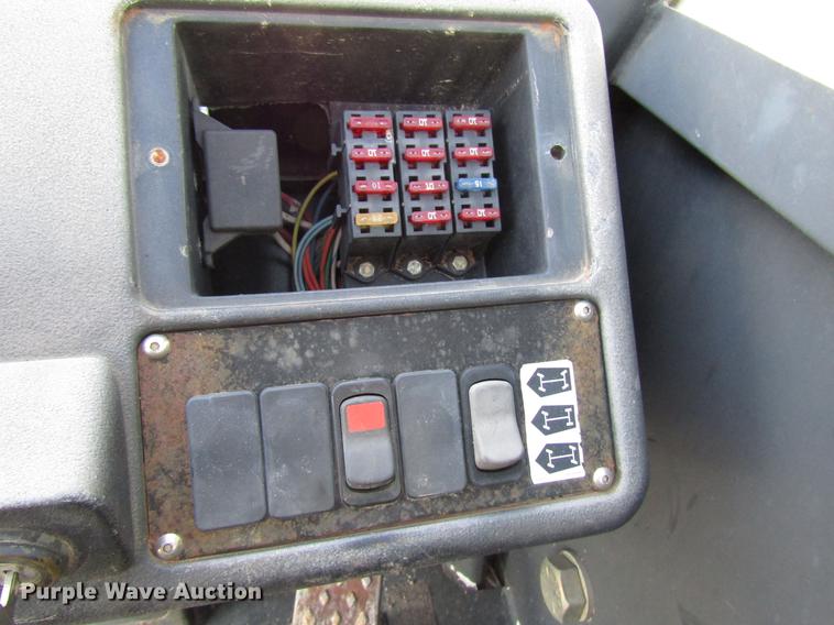 image for item DD4411 Ingersoll Rand VR843 telehandler