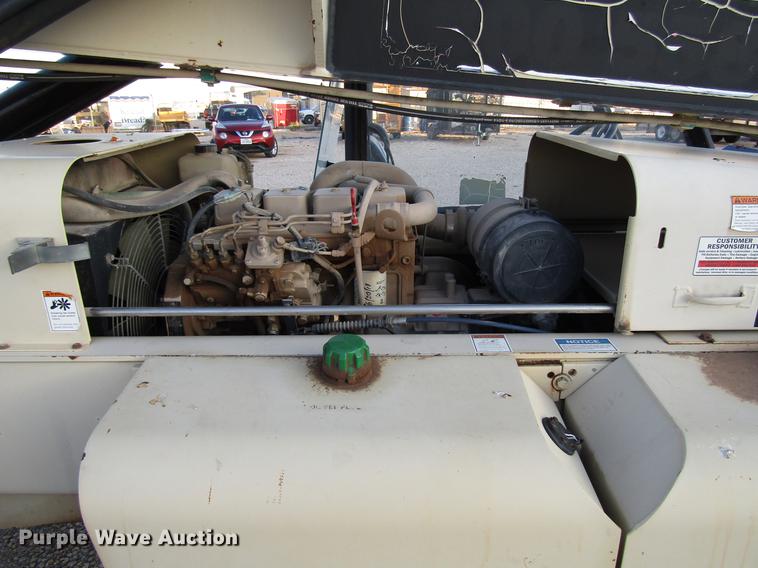 image for item DD4411 Ingersoll Rand VR843 telehandler