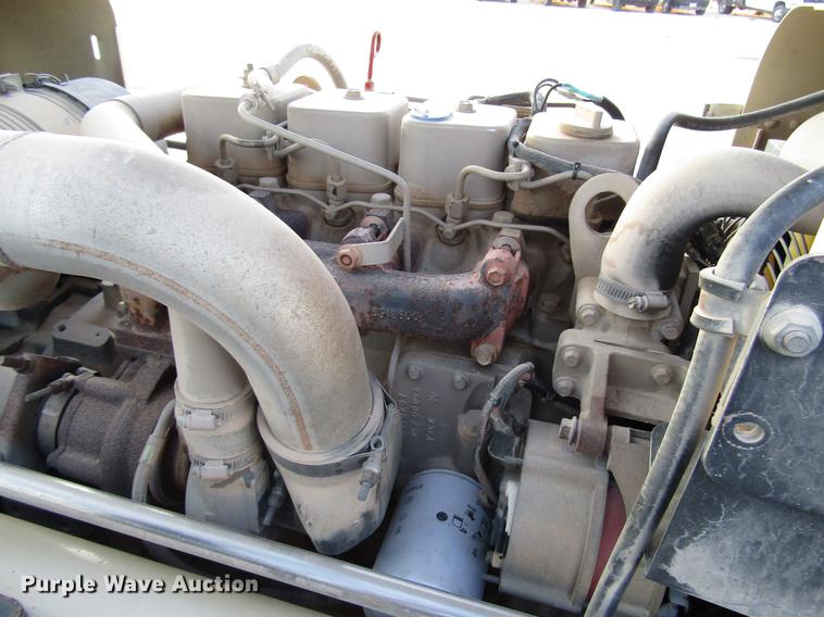 image for item DD4411 Ingersoll Rand VR843 telehandler