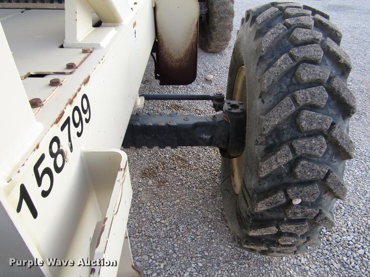 image for item DD4411 Ingersoll Rand VR843 telehandler
