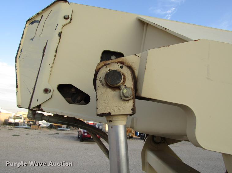 image for item DD4411 Ingersoll Rand VR843 telehandler