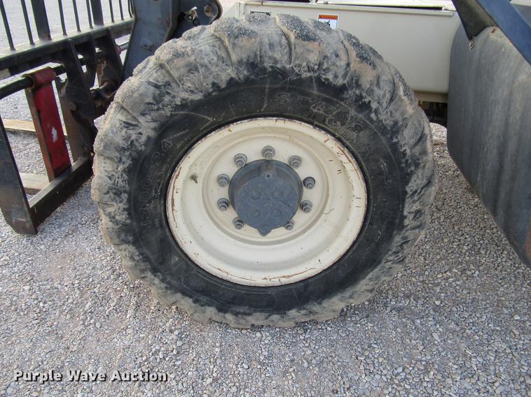 image for item DD4411 Ingersoll Rand VR843 telehandler