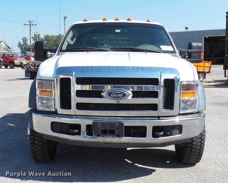 image for item DD7401 2008 Ford F450 Super Duty XL Crew Cab flatbed truck
