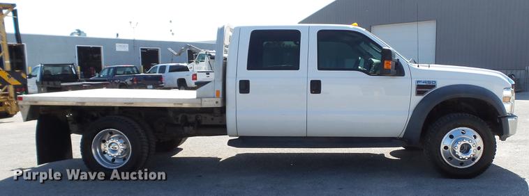 image for item DD7401 2008 Ford F450 Super Duty XL Crew Cab flatbed truck