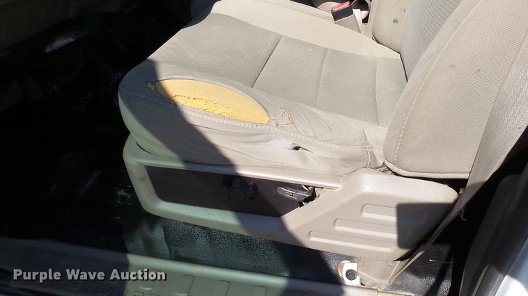 image for item DD7401 2008 Ford F450 Super Duty XL Crew Cab flatbed truck