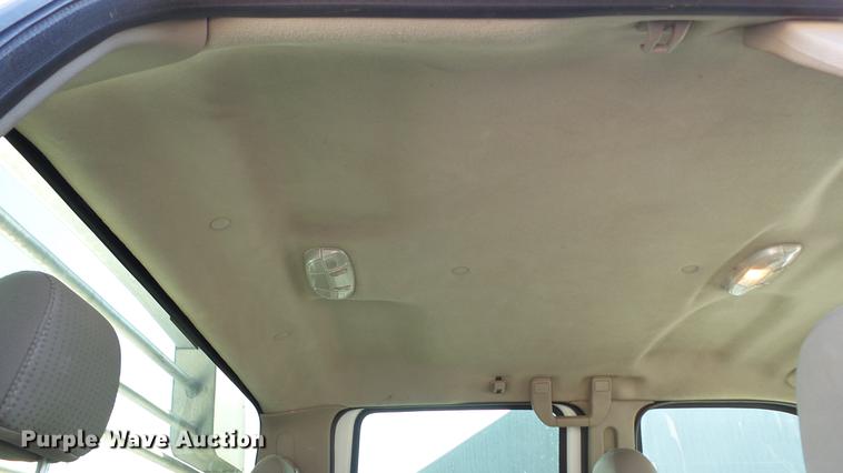 image for item DD7401 2008 Ford F450 Super Duty XL Crew Cab flatbed truck