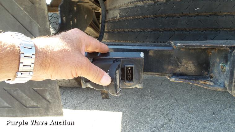 image for item DD7401 2008 Ford F450 Super Duty XL Crew Cab flatbed truck