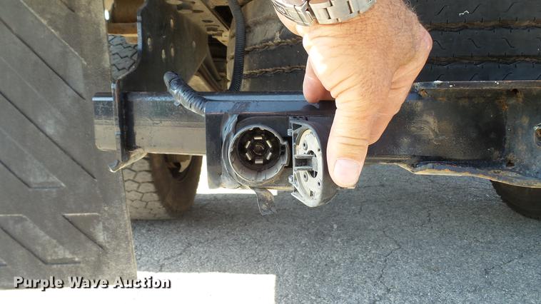 image for item DD7401 2008 Ford F450 Super Duty XL Crew Cab flatbed truck