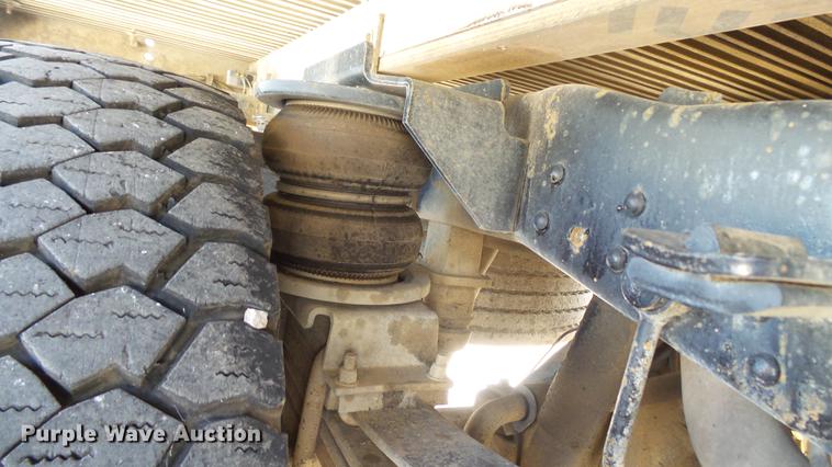 image for item DD7401 2008 Ford F450 Super Duty XL Crew Cab flatbed truck