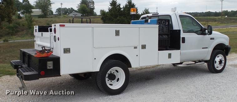 image for item DE4858 2000 Ford F450 Super Duty XL utility truck