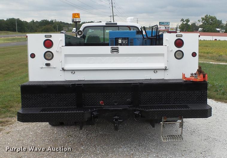 image for item DE4858 2000 Ford F450 Super Duty XL utility truck