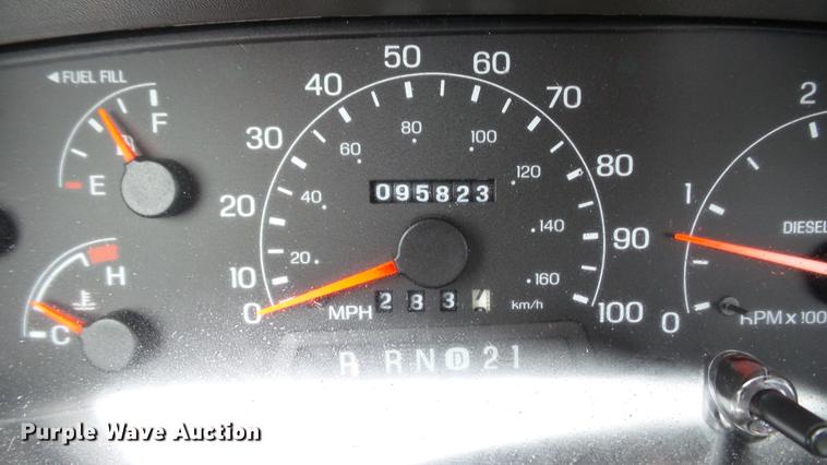 image for item DE4858 2000 Ford F450 Super Duty XL utility truck