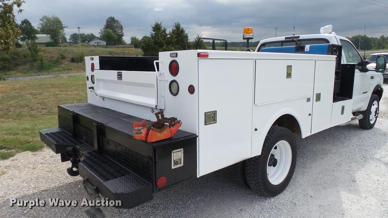 image for item DE4858 2000 Ford F450 Super Duty XL utility truck