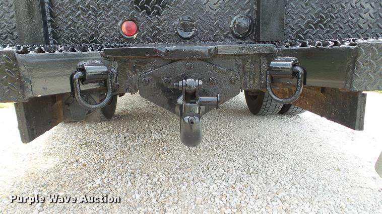 image for item DE4858 2000 Ford F450 Super Duty XL utility truck