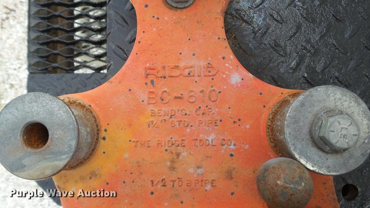 image for item DE4858 2000 Ford F450 Super Duty XL utility truck