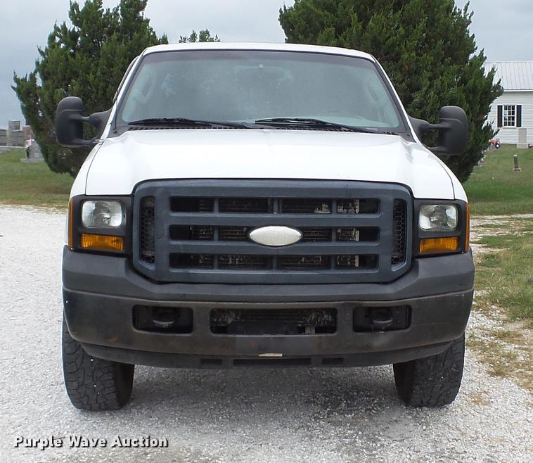 image for item DE4859 2006 Ford F250 Super Duty XL SuperCab pickup truck