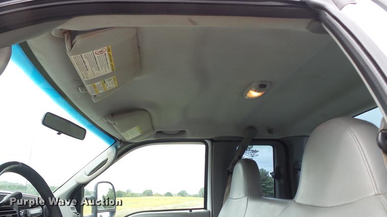 image for item DE4859 2006 Ford F250 Super Duty XL SuperCab pickup truck