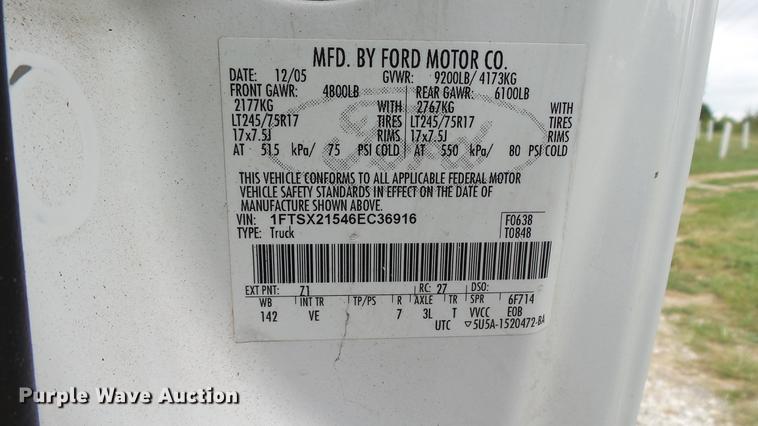 image for item DE4859 2006 Ford F250 Super Duty XL SuperCab pickup truck