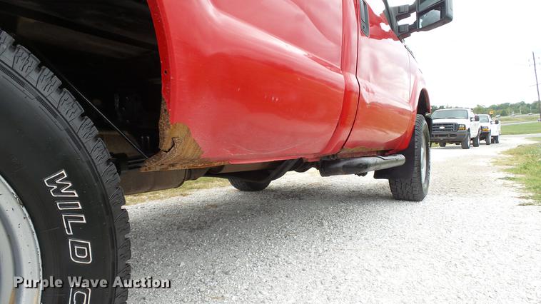 image for item DE4860 2011 Ford F250 Super Duty XL pickup truck