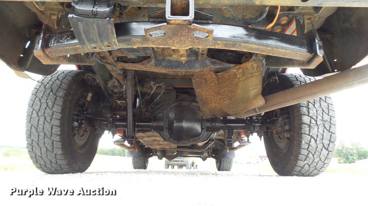 image for item DE4860 2011 Ford F250 Super Duty XL pickup truck