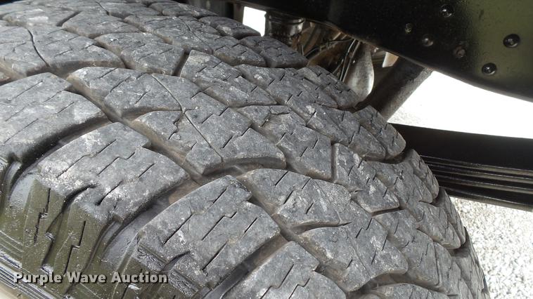 image for item DE4860 2011 Ford F250 Super Duty XL pickup truck