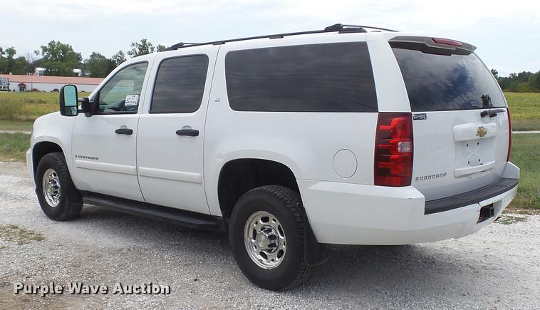 image for item DE4862 2007 Chevrolet Suburban 2500 LS SUV