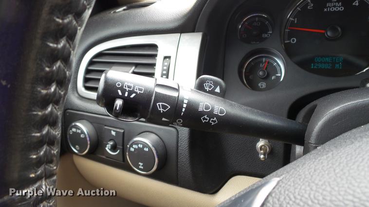 image for item DE4862 2007 Chevrolet Suburban 2500 LS SUV