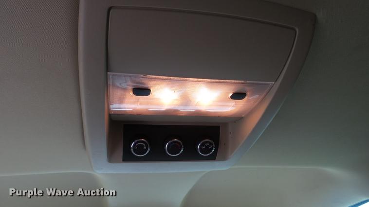 image for item DE4862 2007 Chevrolet Suburban 2500 LS SUV