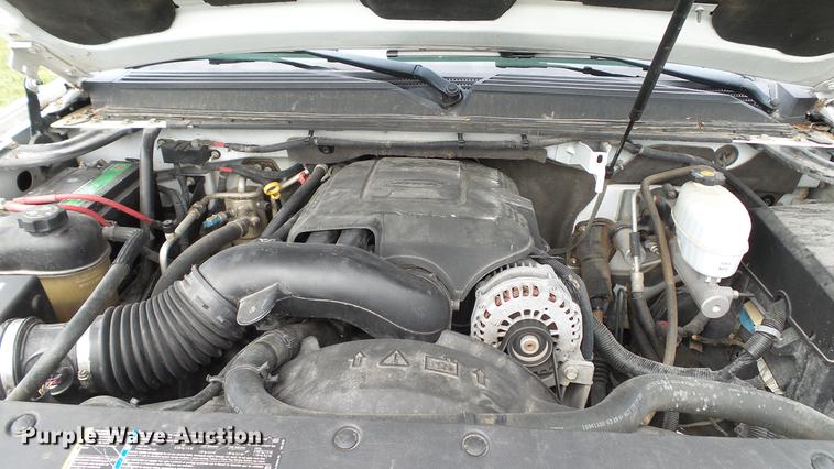 image for item DE4862 2007 Chevrolet Suburban 2500 LS SUV