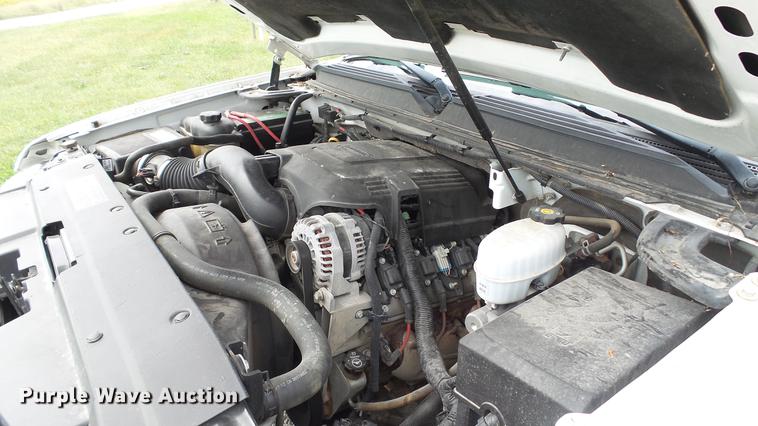 image for item DE4862 2007 Chevrolet Suburban 2500 LS SUV