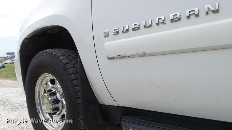 image for item DE4862 2007 Chevrolet Suburban 2500 LS SUV