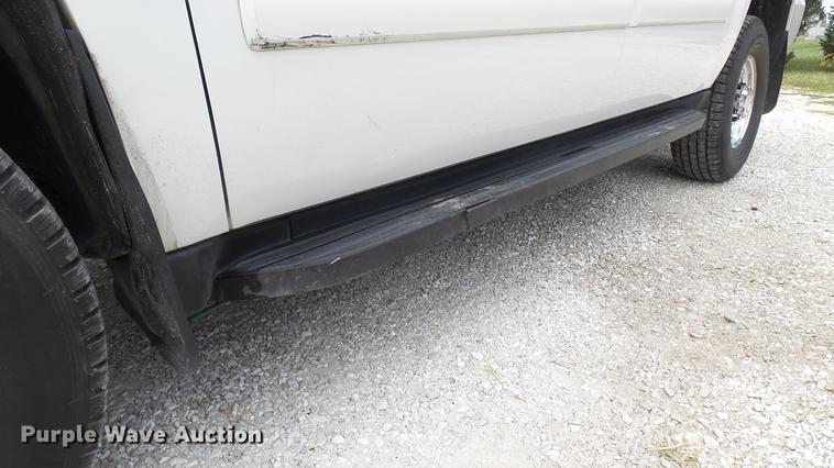 image for item DE4862 2007 Chevrolet Suburban 2500 LS SUV