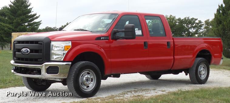 image for item DE4864 2011 Ford F250 Super Duty XL Crew Cab pickup truck