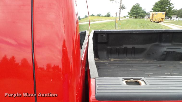 image for item DE4864 2011 Ford F250 Super Duty XL Crew Cab pickup truck