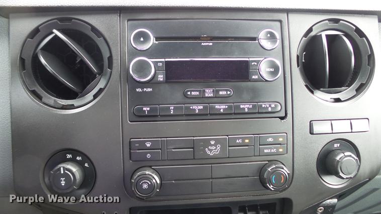 image for item DE4864 2011 Ford F250 Super Duty XL Crew Cab pickup truck