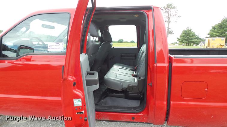 image for item DE4864 2011 Ford F250 Super Duty XL Crew Cab pickup truck