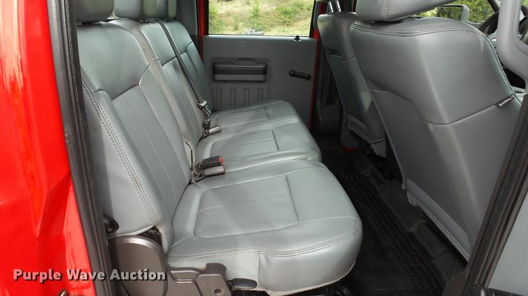 image for item DE4864 2011 Ford F250 Super Duty XL Crew Cab pickup truck