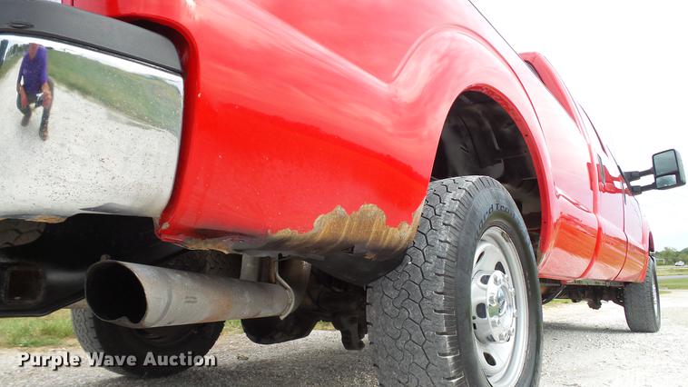 image for item DE4864 2011 Ford F250 Super Duty XL Crew Cab pickup truck